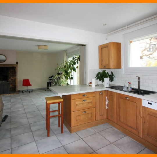  Annonces BRON : Maison / Villa | RILLIEUX-LA-PAPE (69140) | 126 m2 | 425 000 € 