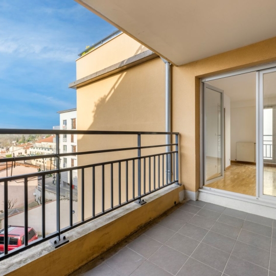  Annonces BRON : Appartement | FRANCHEVILLE (69340) | 87 m2 | 325 000 € 