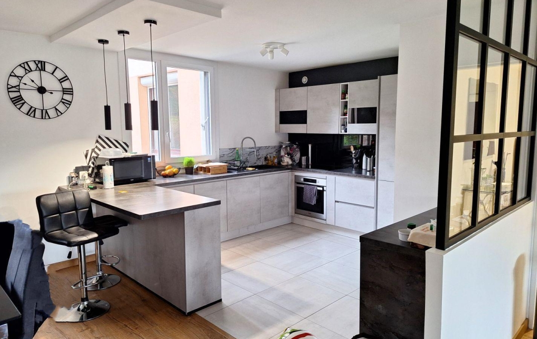 Annonces BRON : Appartement | OULLINS (69600) | 94 m2 | 359 000 € 