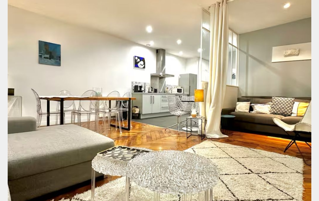 Annonces BRON : Appartement | LYON (69002) | 55 m2 | 1 950 € 