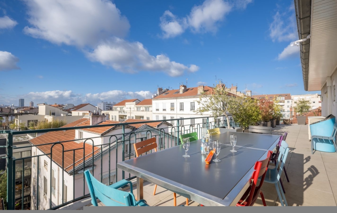 Annonces BRON : Appartement | LYON (69003) | 143 m2 | 950 000 € 